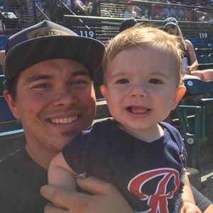 Meet your Posher, Miles